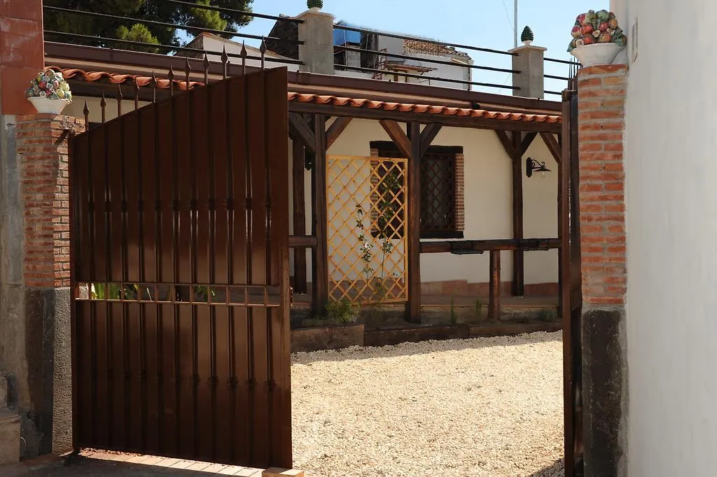 B&B Kephale Catánia 3*,