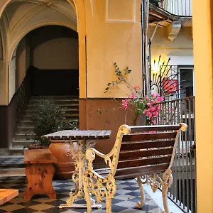 Nocleg ze śniadaniem Cortile Stesicoro